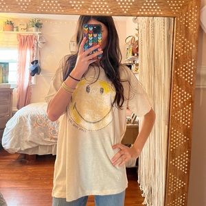 Aerie Oversized Smiley Graphic Boyfriend T-Shirt